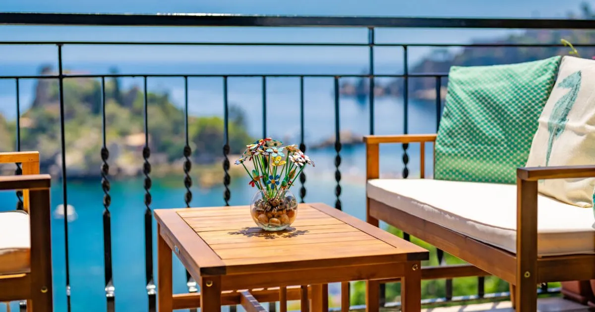 Cohen House Apartments — Taormina